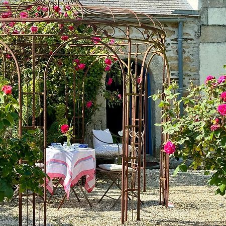 Chez Nosch Bed and Breakfast Plouegat-Guerand Exteriör bild