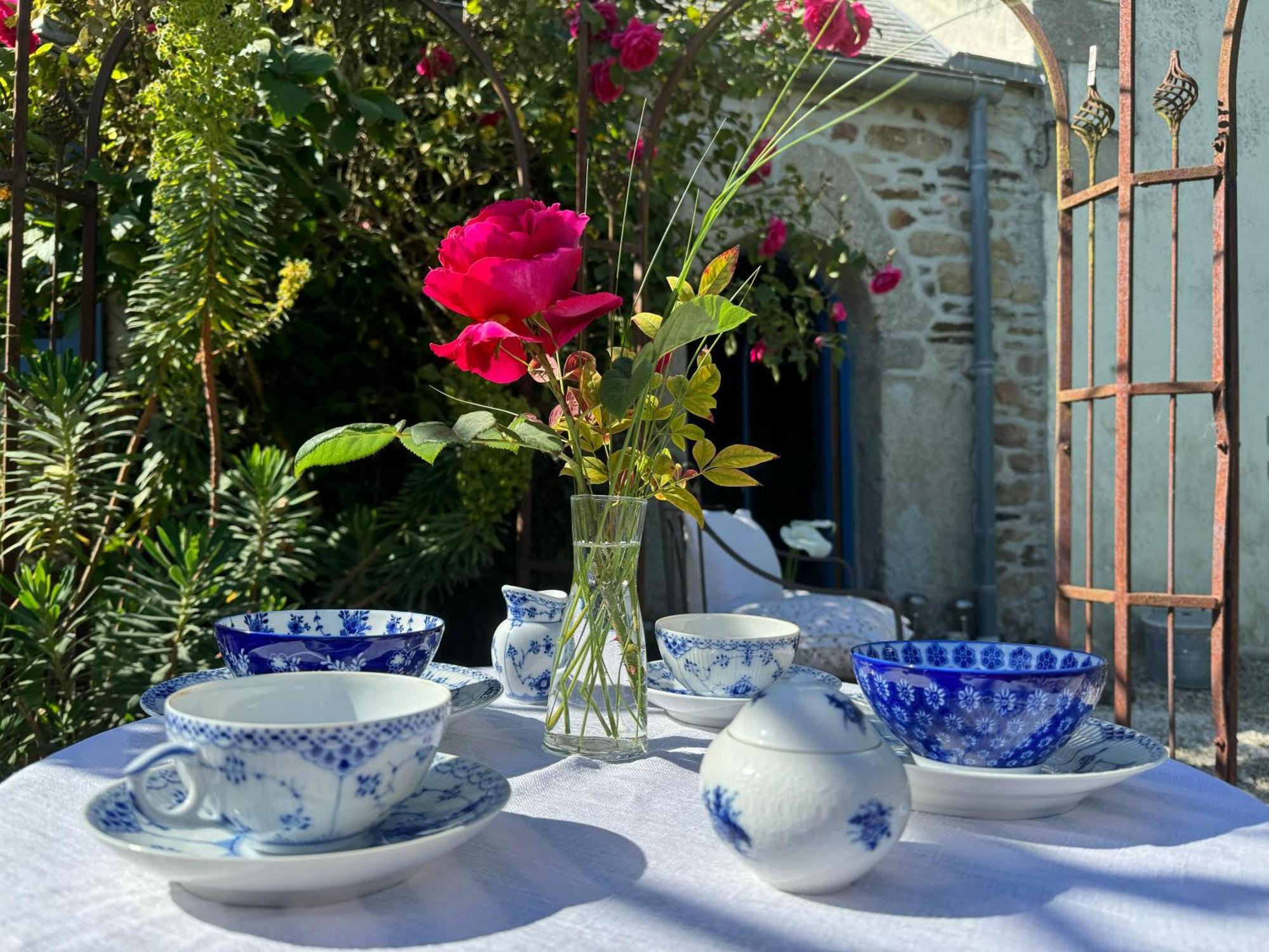 Chez Nosch Bed and Breakfast Plouegat-Guerand Exteriör bild